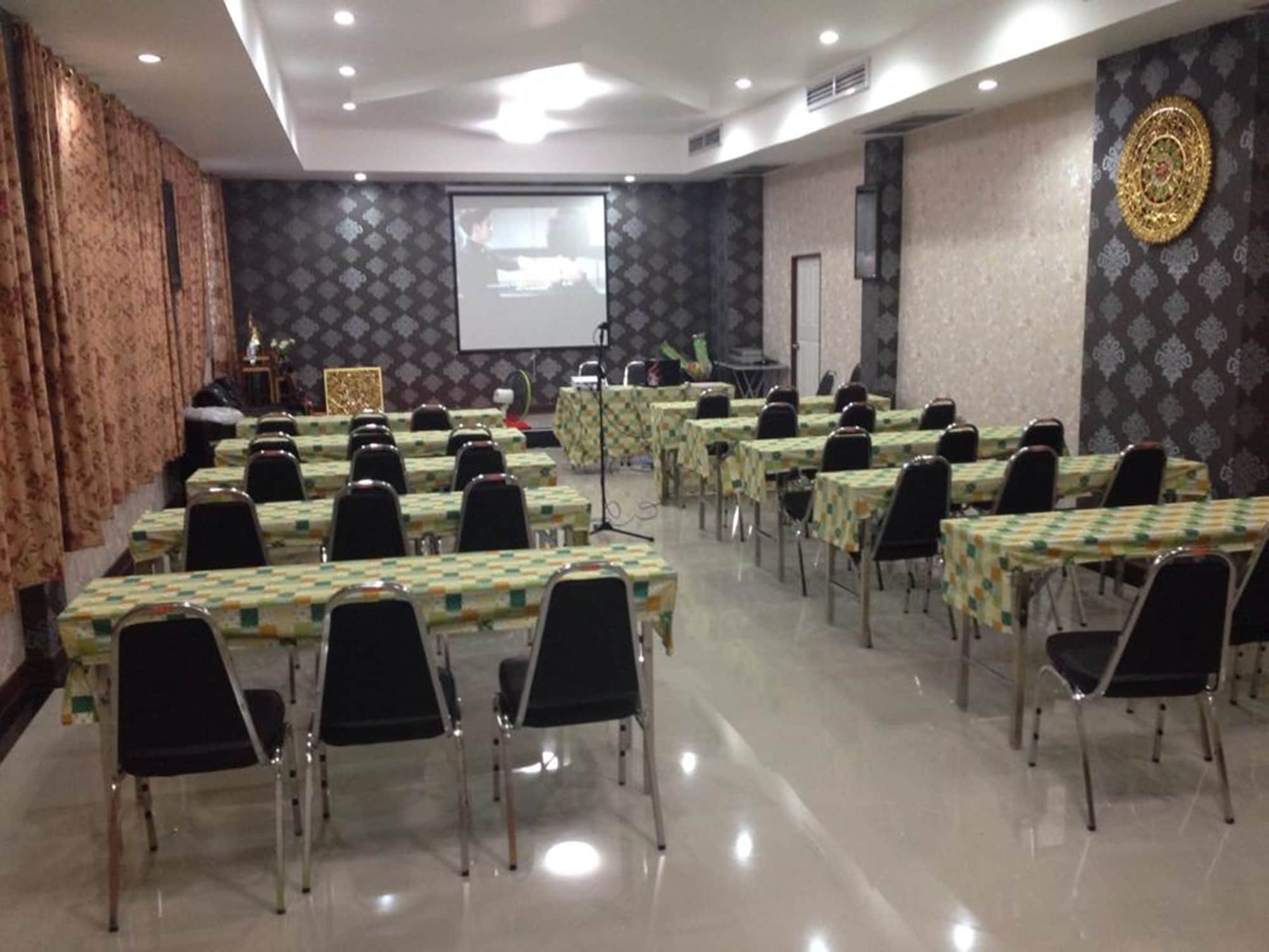 Karnmanee Place Hotel Udon Thani Eksteriør billede